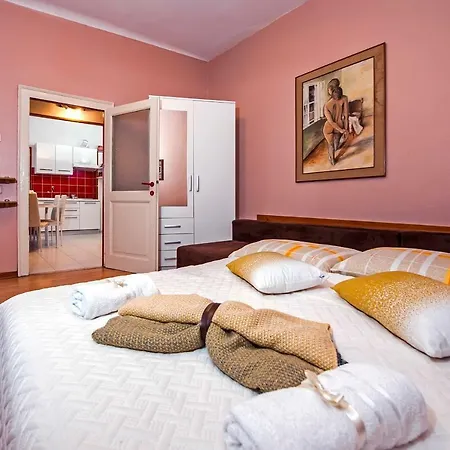 Stela - One Bedroom Apartment Rovinj