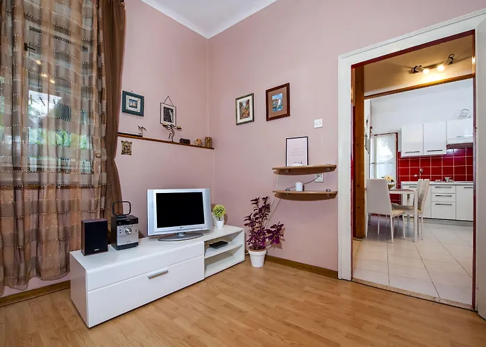 Stela - One Bedroom * Ρόβινι